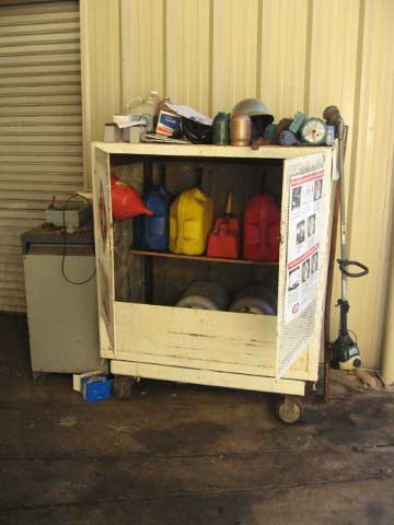 Industrial tool chest