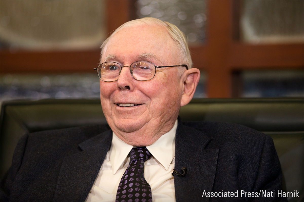 Final Thoughts From Charlie Munger on Apple, Warren Buffett, and the Big Costco Error