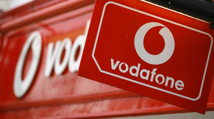 Le azioni Vodafone balzano sulle notizie sulle vendite delle aziende italiane