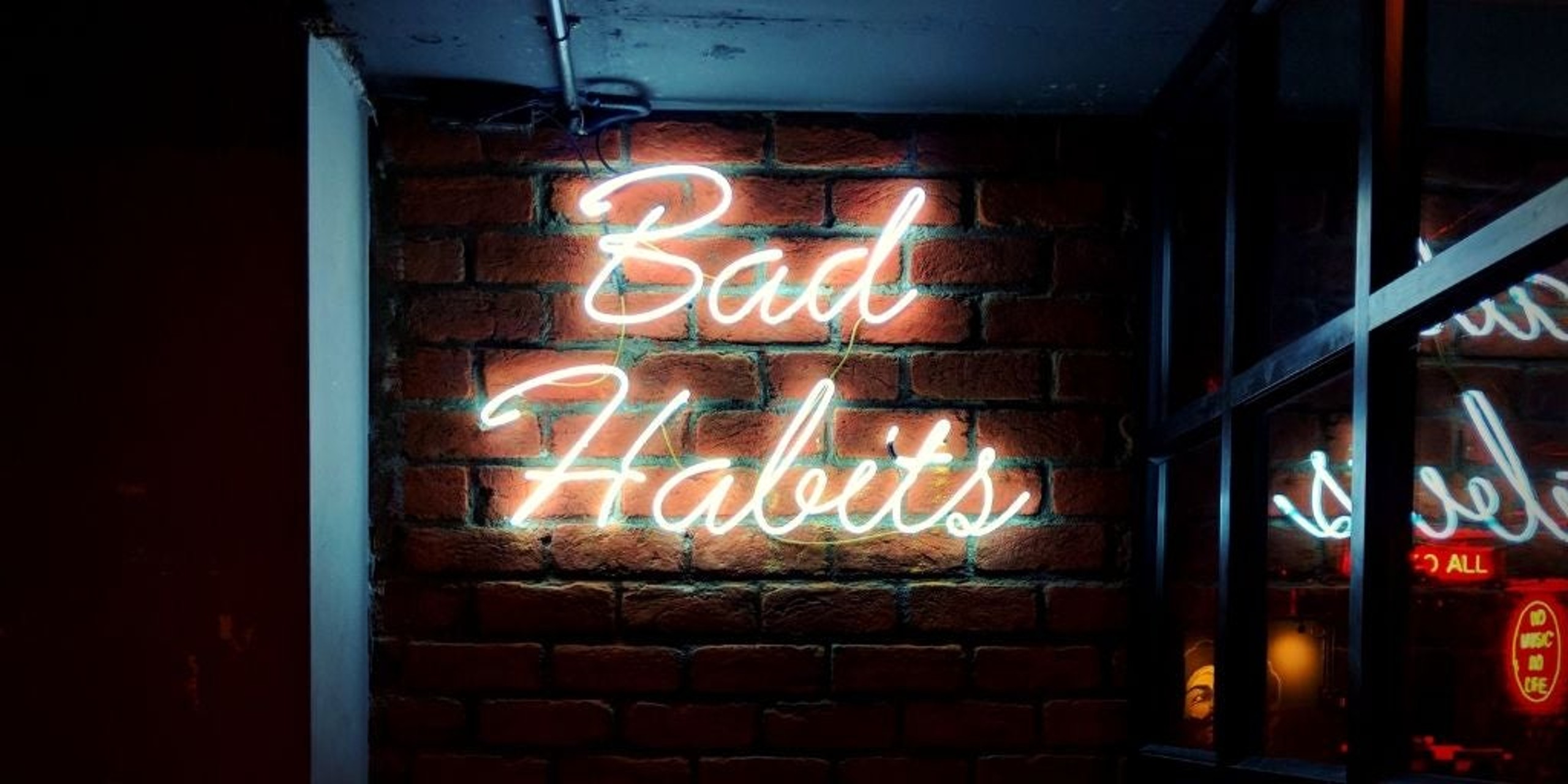 Copy-of-11-Bad-Habits-That-Destroy-Your-Cybersecurity-Efforts-