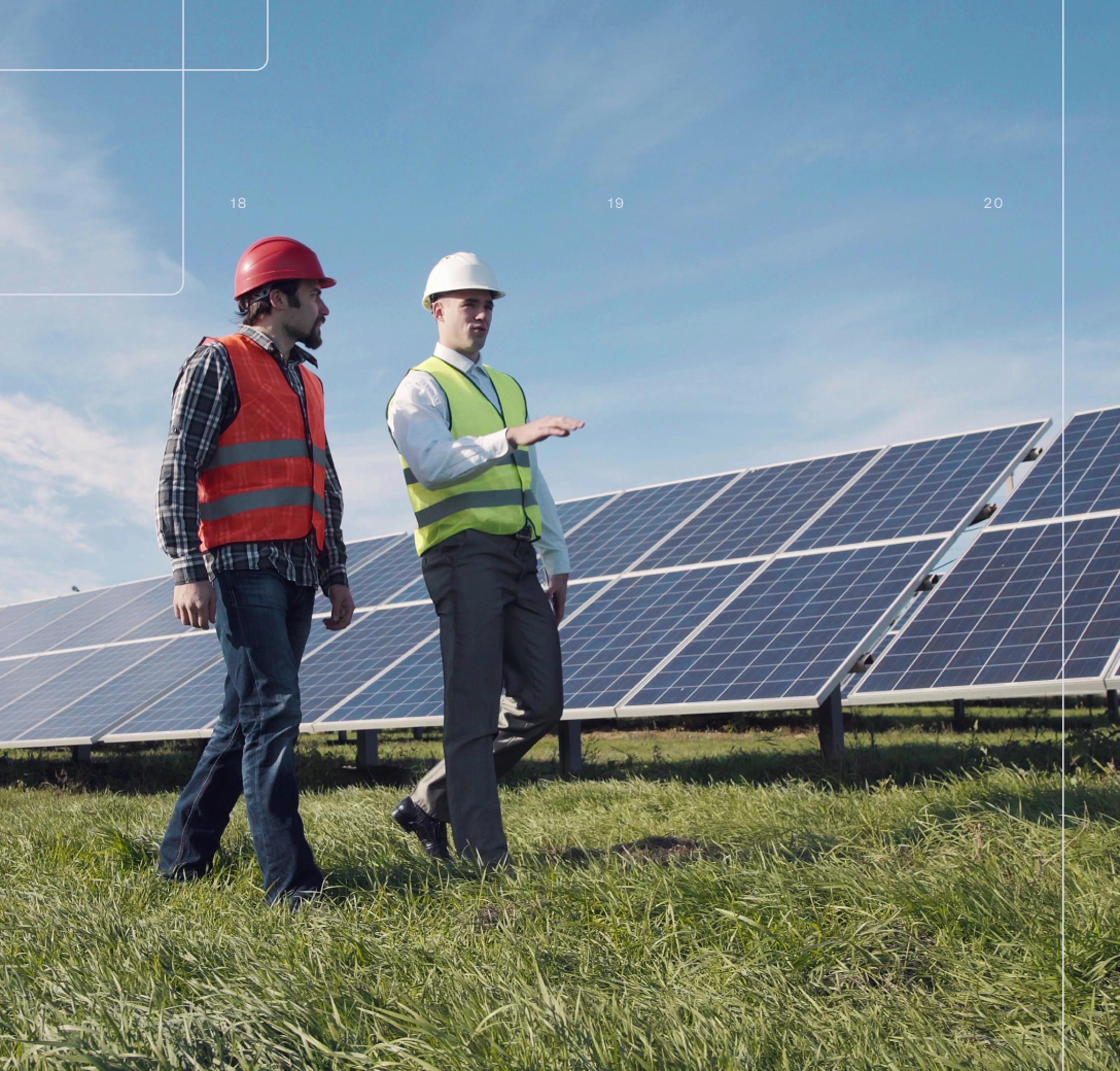 m-08-image-card-brand-image-energy-solar-panel-field.webp