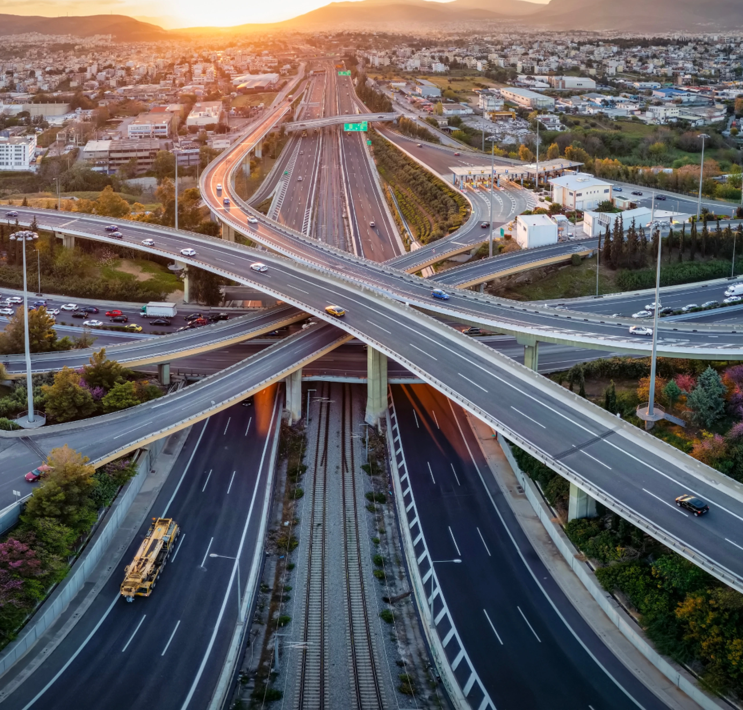 O-15-image-card-grid-industries-brand-image-highway-traffic-infrastructure.webp