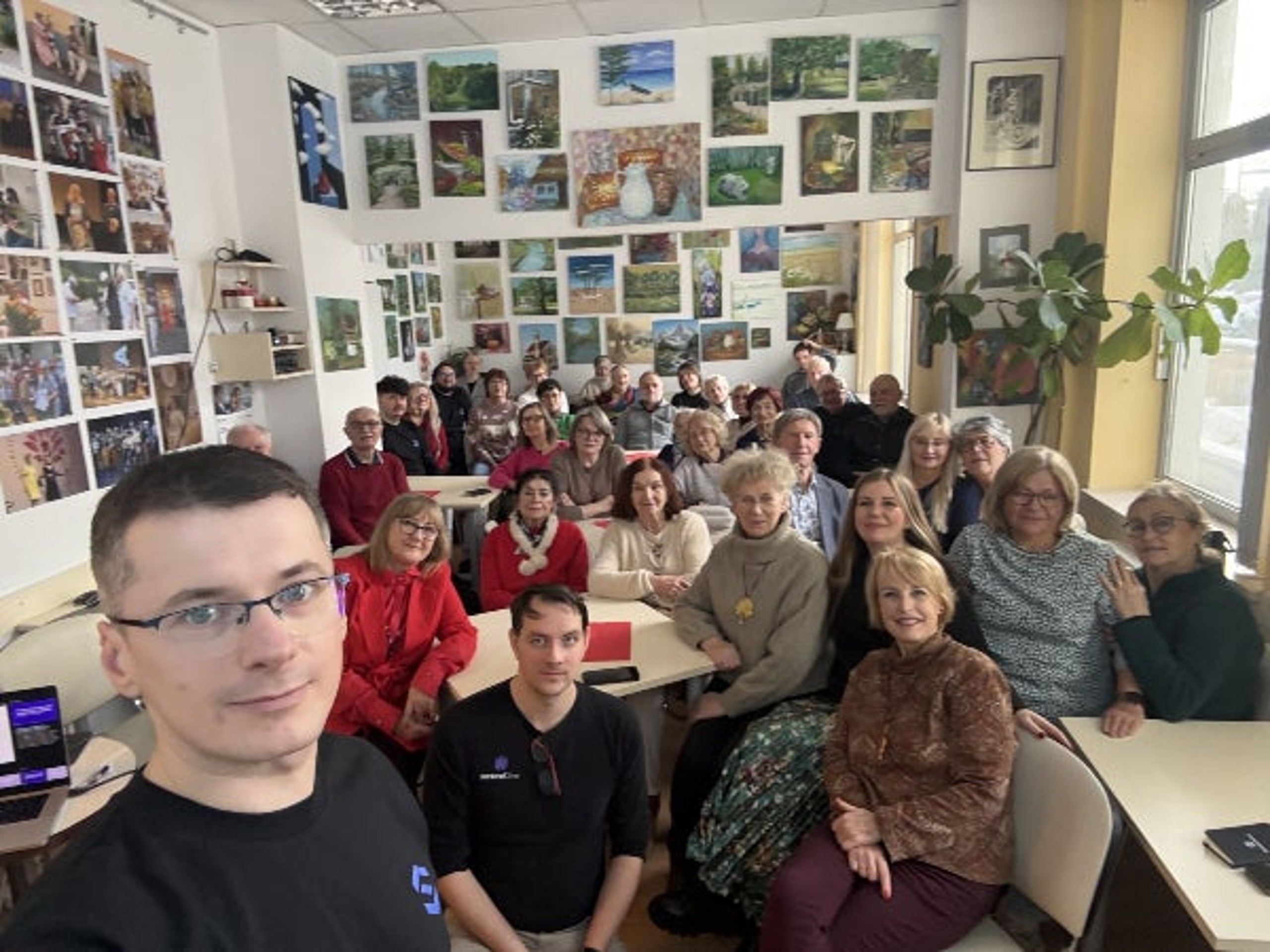 Warsaw - S1 Cares