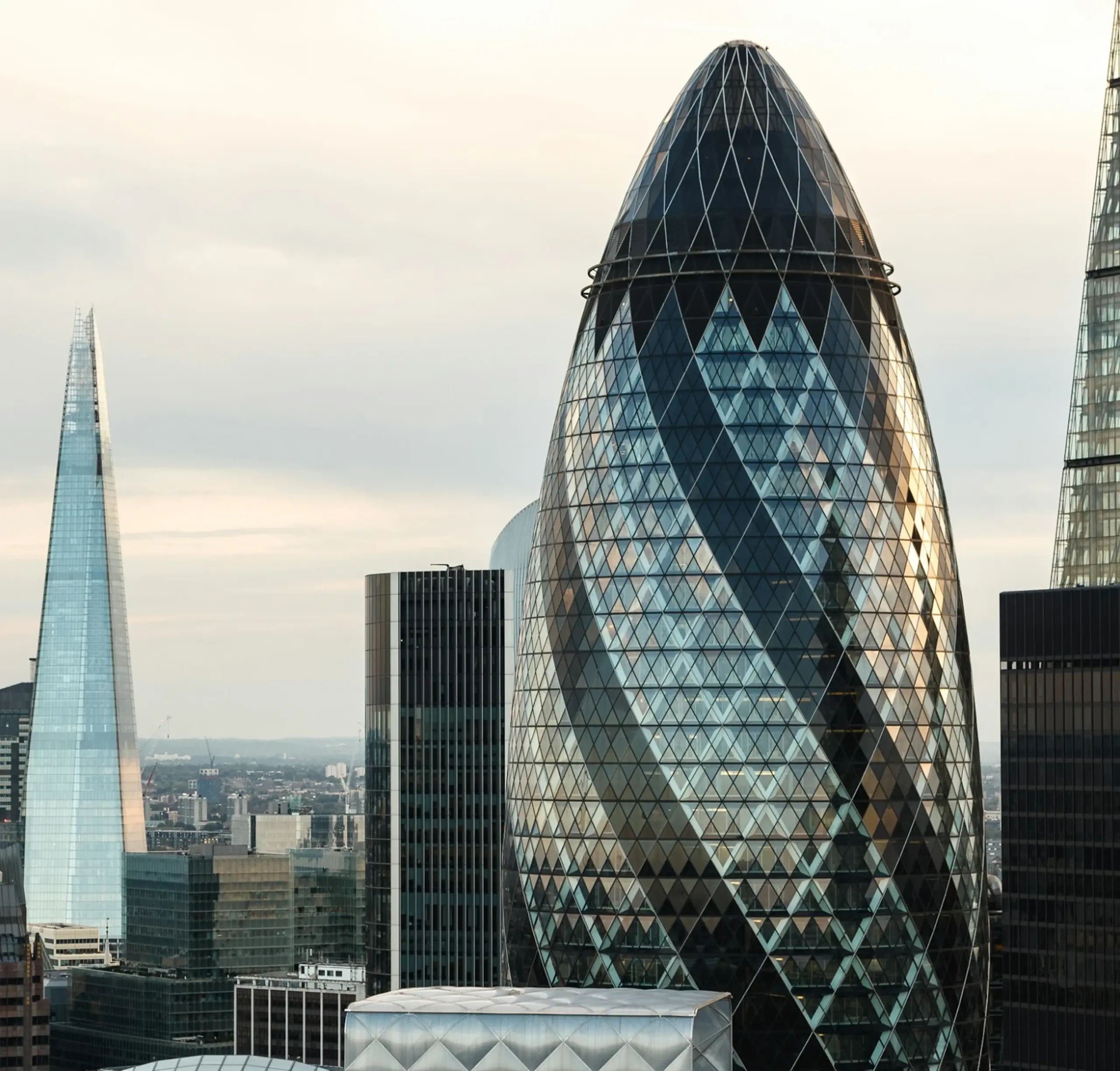 M-08-image-card-london-aerial-cityscape-gherkin-building.webp