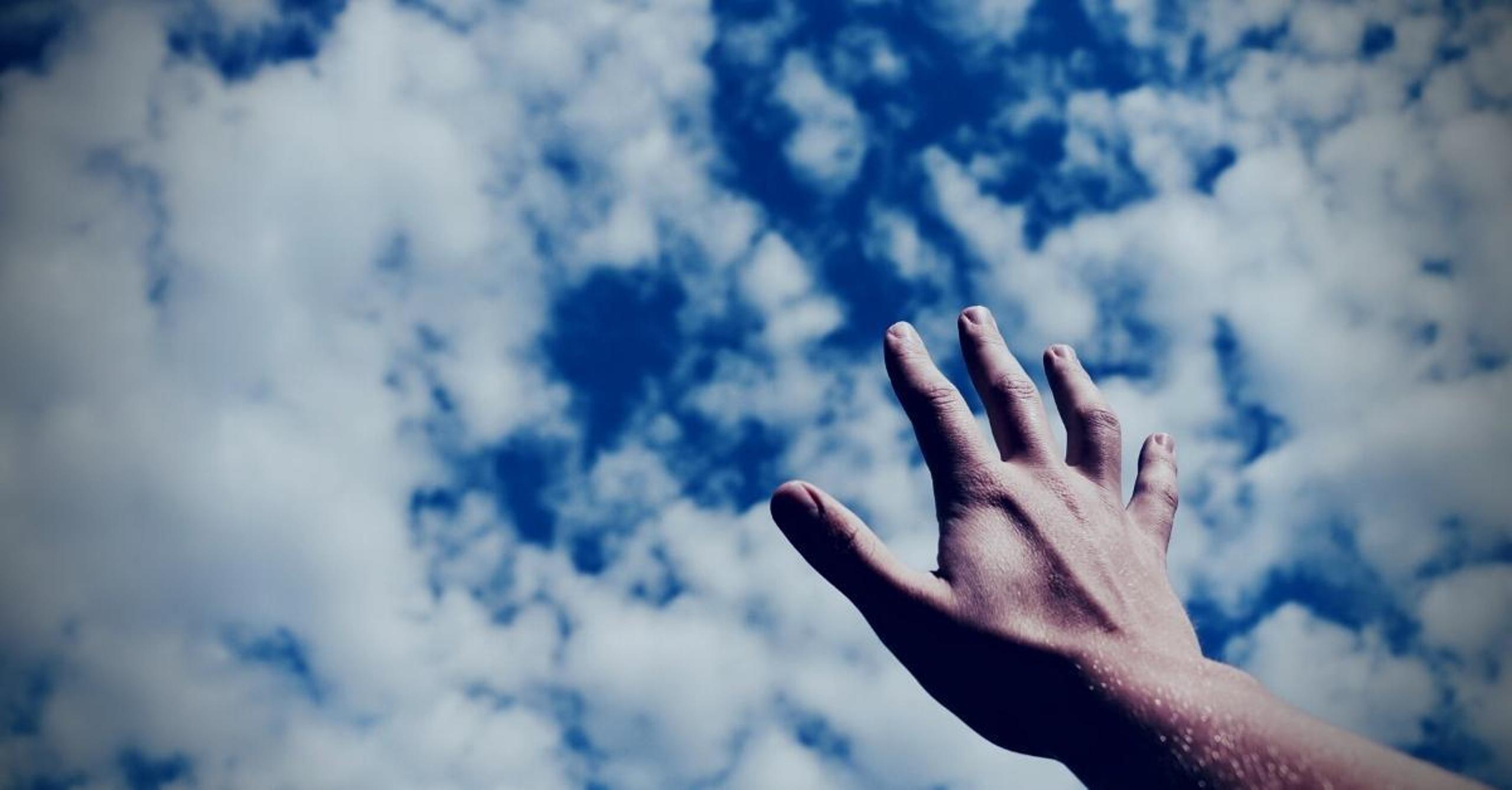Clouds-In-the-Attack-Horizon-How-Identity-Access-Controls-Fortifies-Hybrid-Environments-1