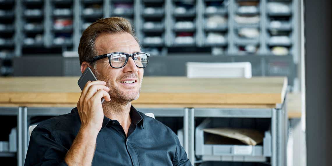 how to sell to manufacturing industry clients
