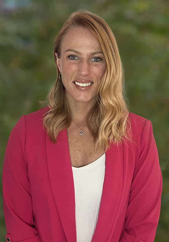 picture of shannon gleason, richardson and challenger's chief human resources officer