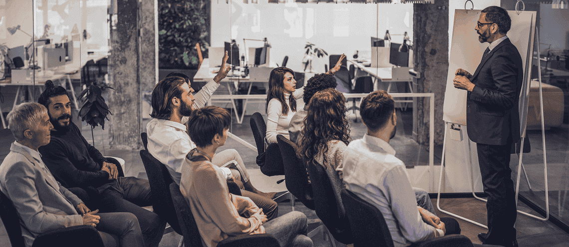 b2b sales training programs
