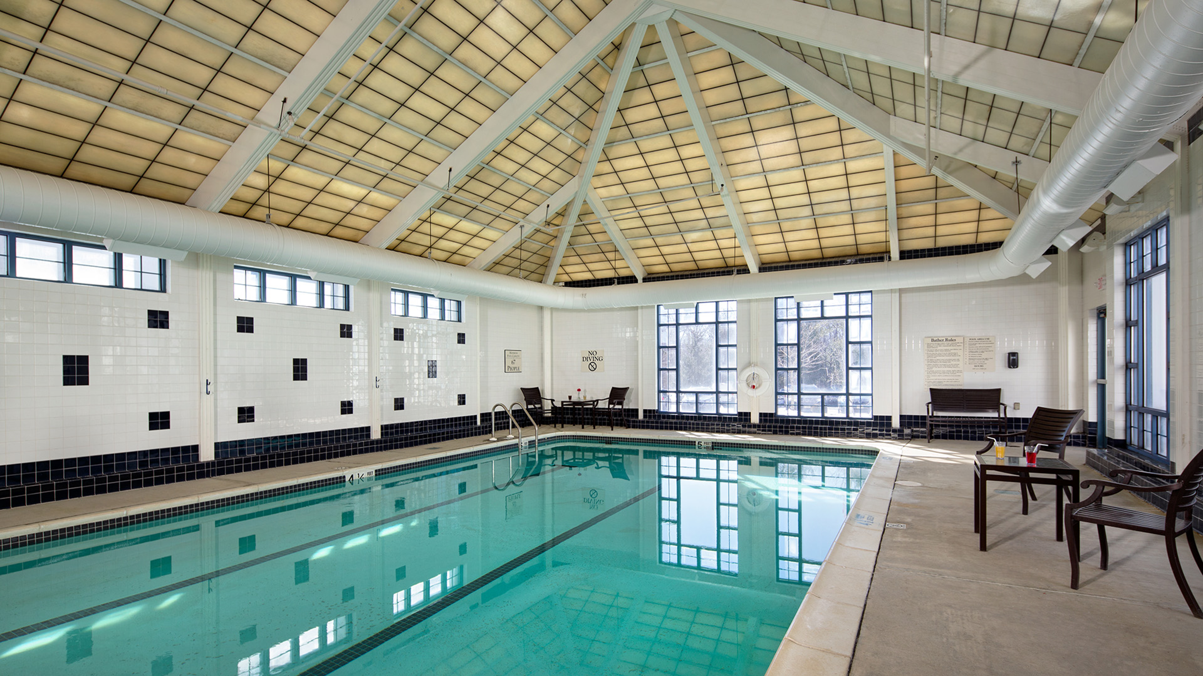 Bella Terra Pool BellaTerra-12_16-9.jpg