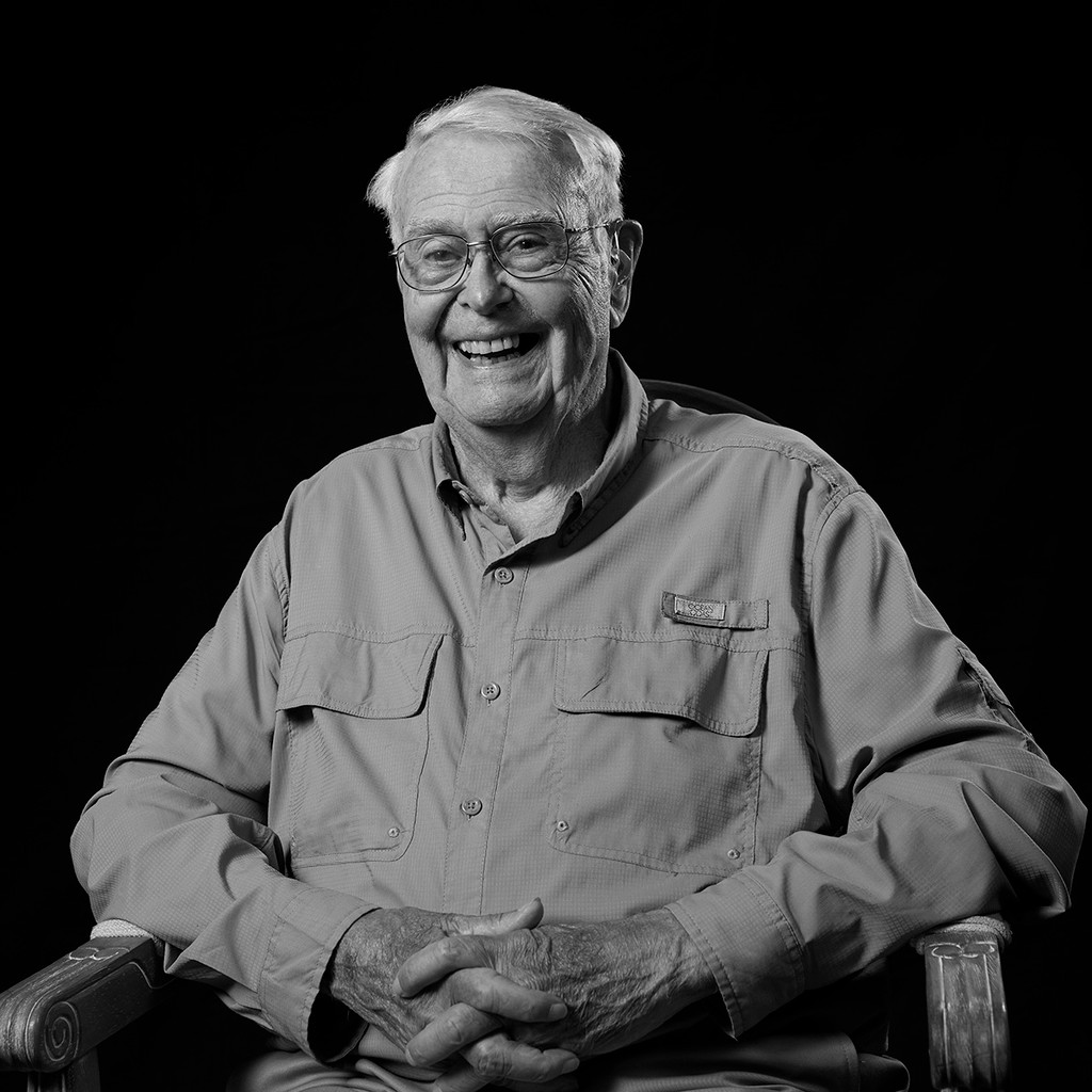 monarch-communities-senior-portraits