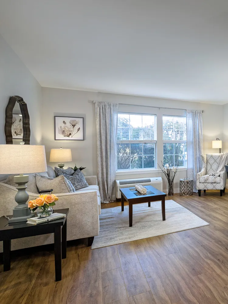 Senior Independent Living in Trumbull, CT Spring Meadows