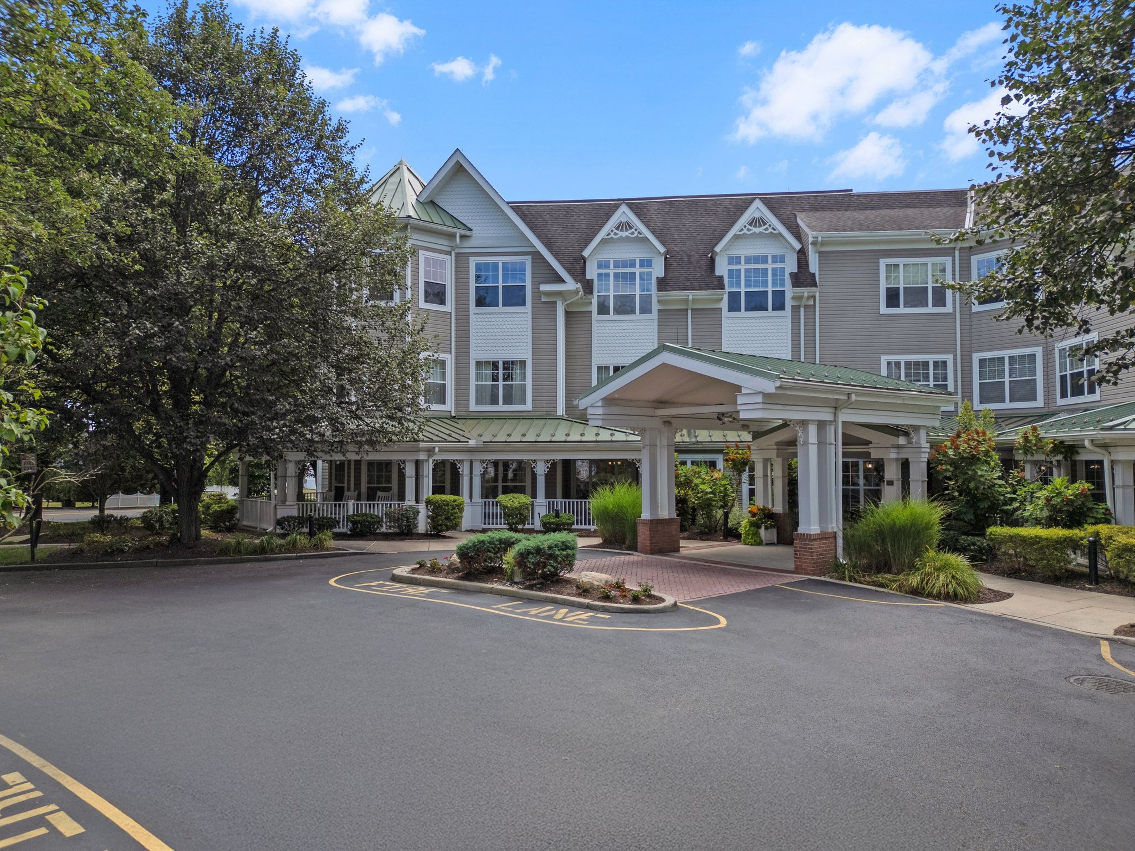 Exterior shot of Monarch Paramus with entrance