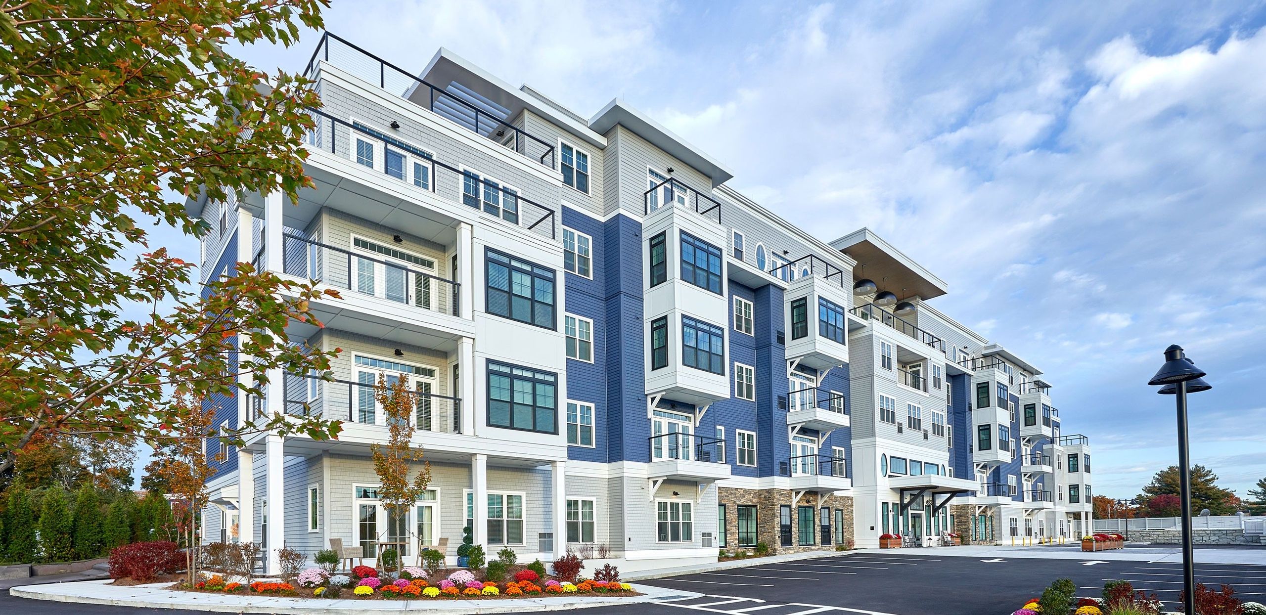 Senior Living in Weymouth, MA | The Current South Shore by Monarch