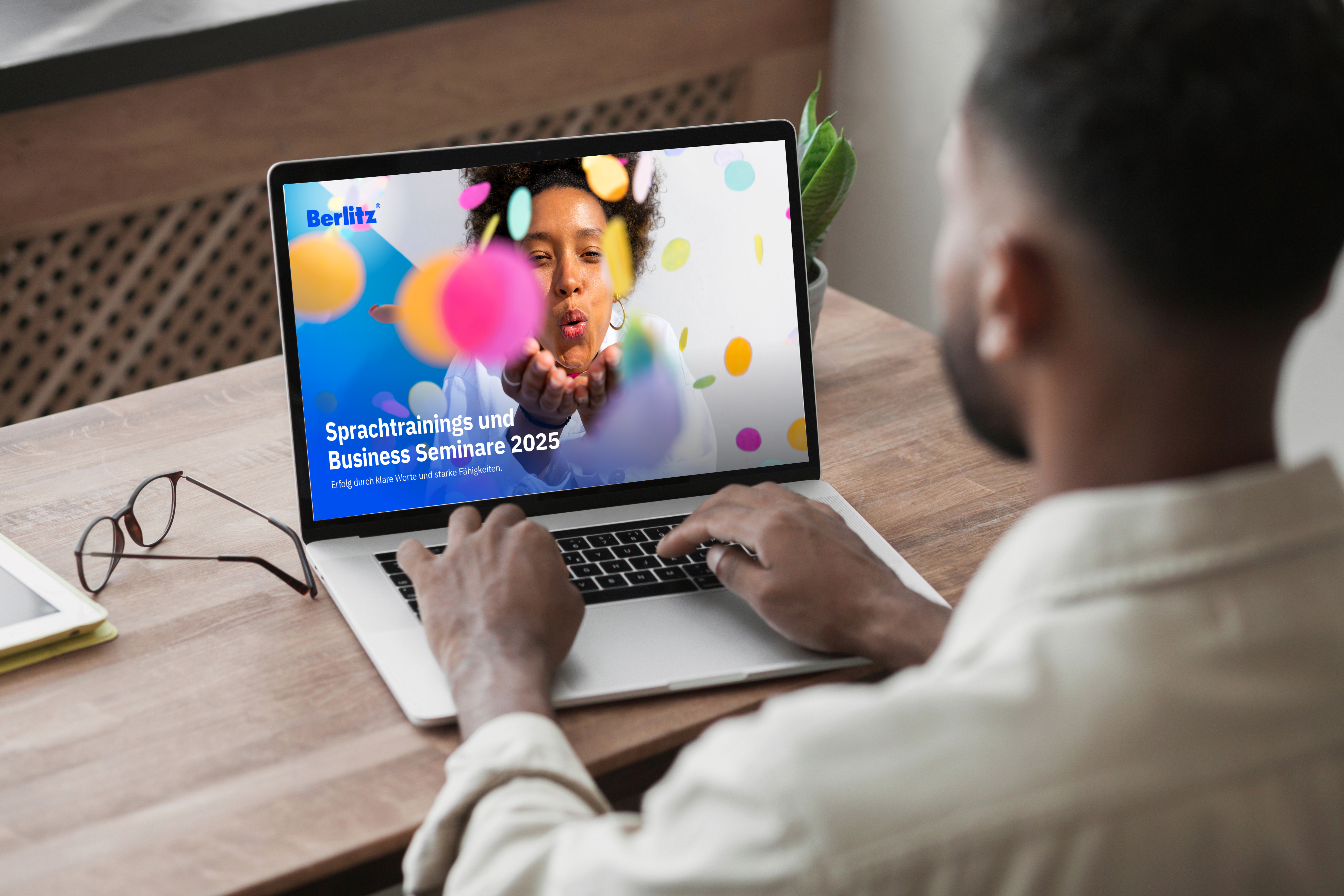 Neues Wissen tanken: Der Berlitz Katalog 2025 ist da