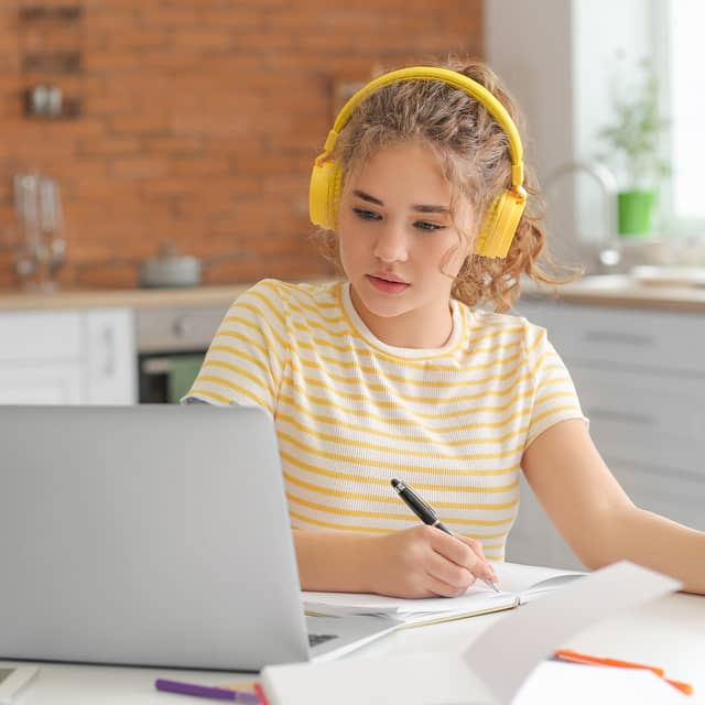 Online Spanisch Nachhilfe mit privatem Trainer