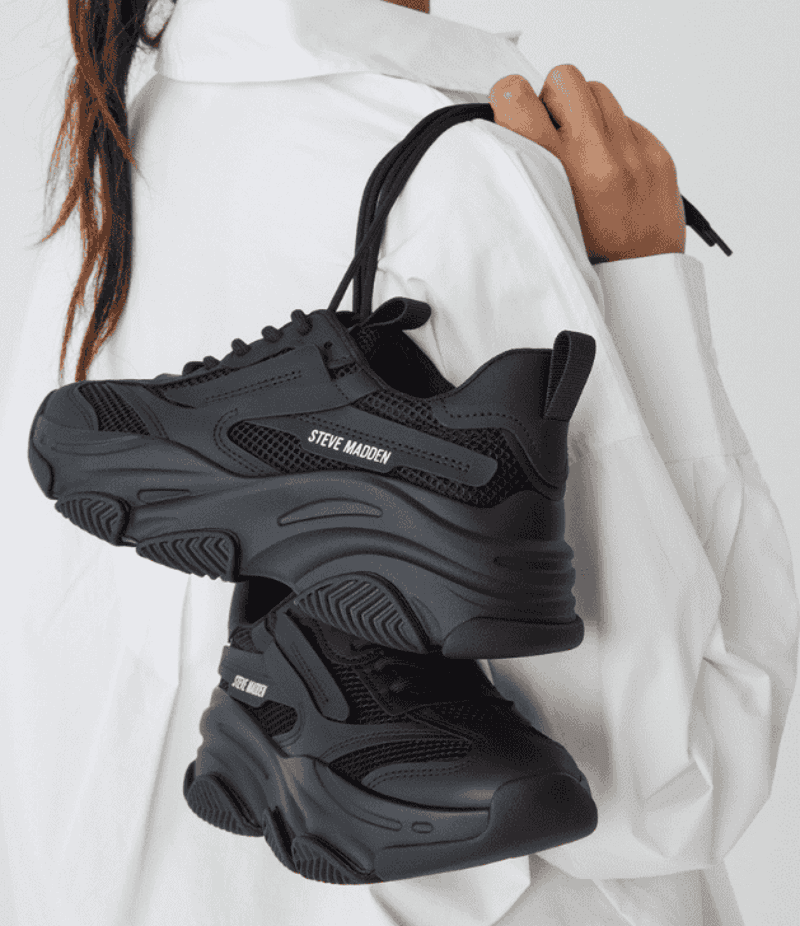 Los items más Hot del verano te esperan en Steve Madden México. Bolsas, Sandalias, Tenis, tacones y más.