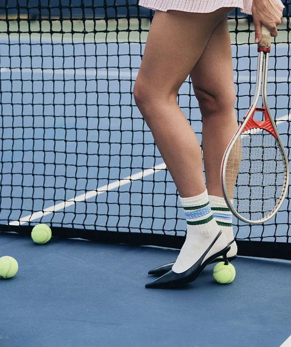 MOBILE_heels.jpg