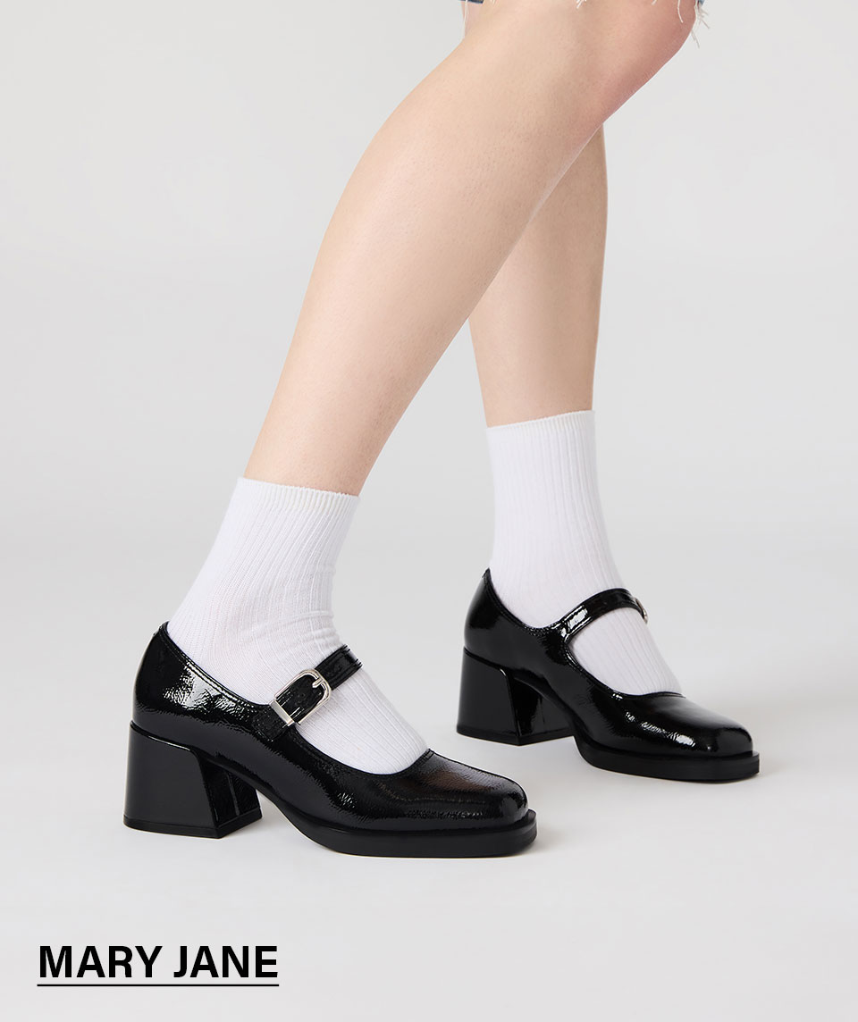 LOAFERS & FLATS