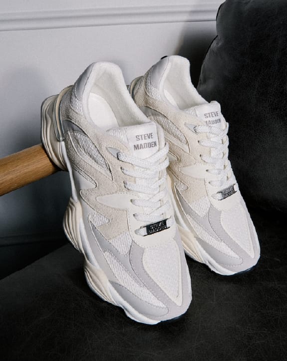 Steve Madden Womens Settii Sneakers