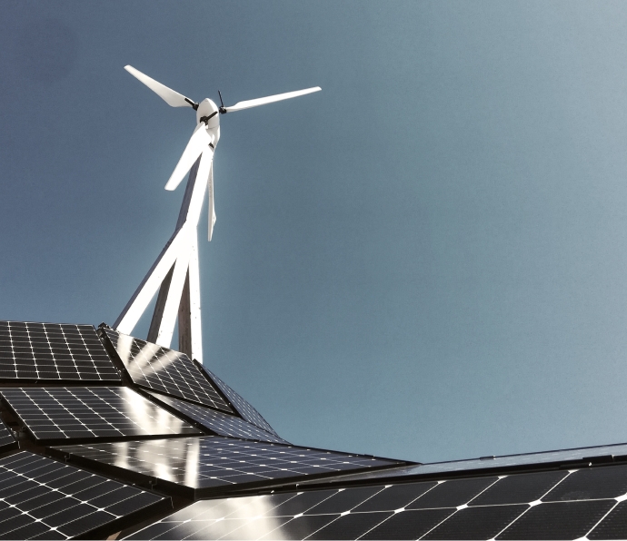 windturbine and solar panels