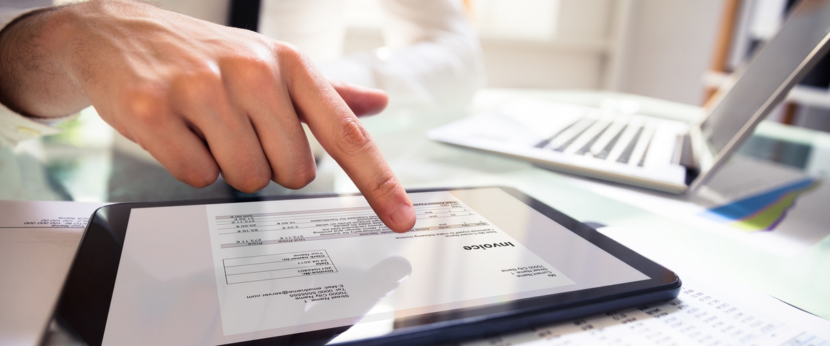 Why It’s Time to Put Paper Invoices in the Recycling Bin