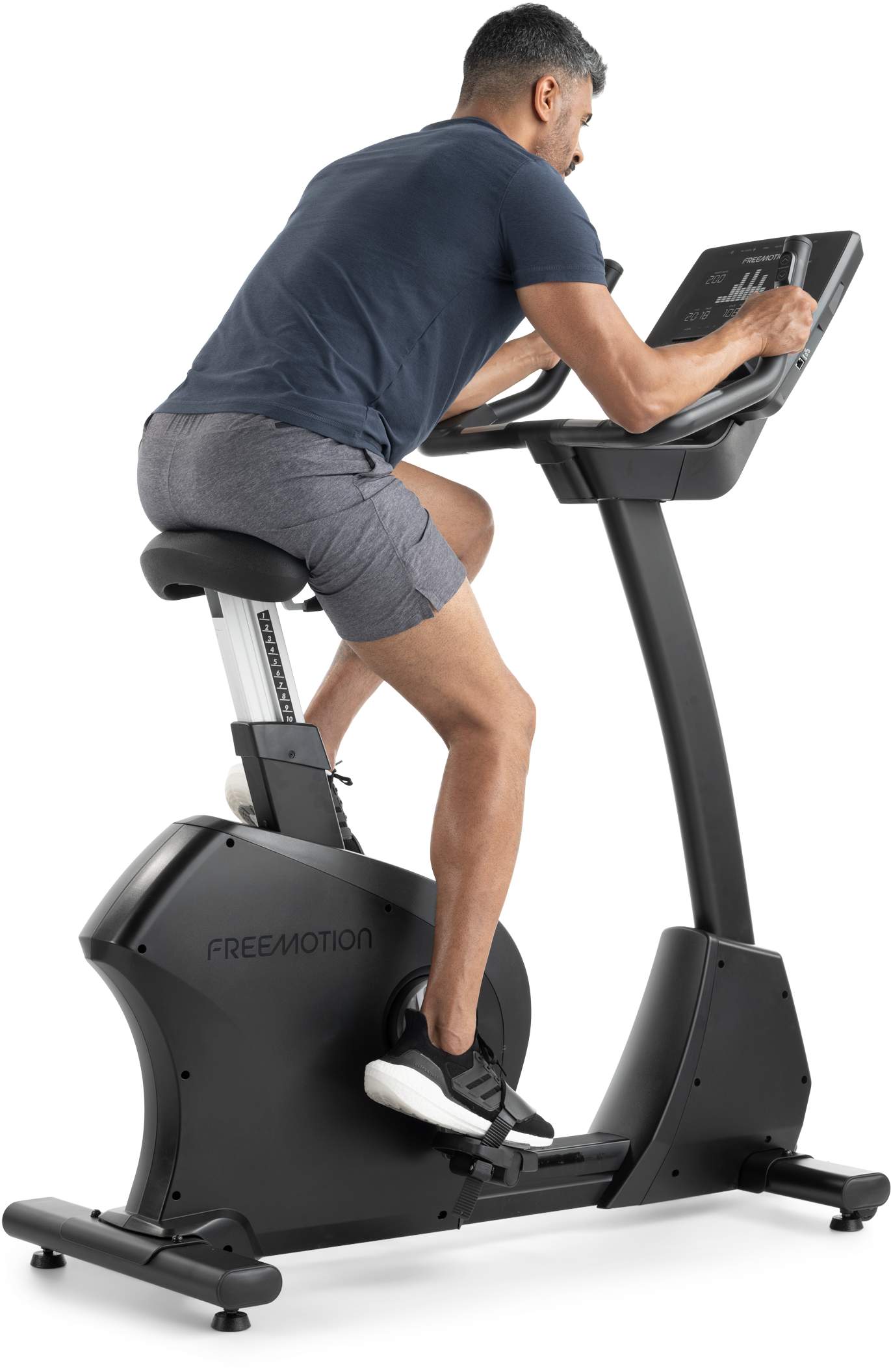 u10.9b UPRIGHT BIKE view 10