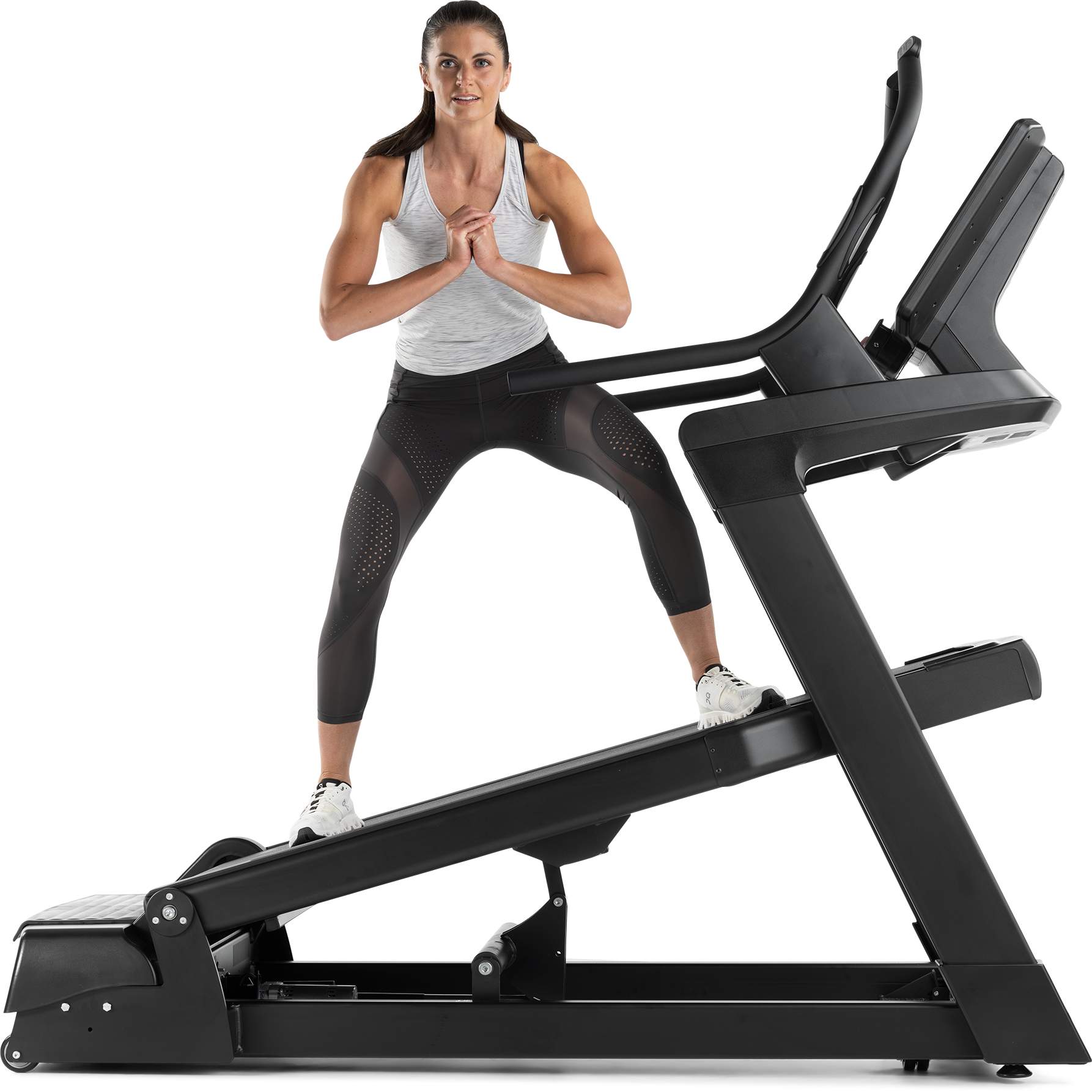 i10.9b Incline Trainer view 6