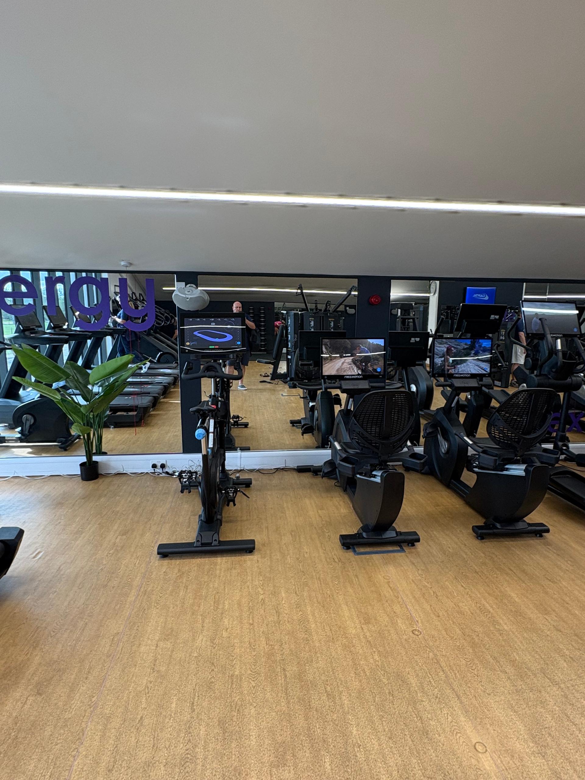 Wall-to-wall Freemotion gym floor at Horsehay Golf Club