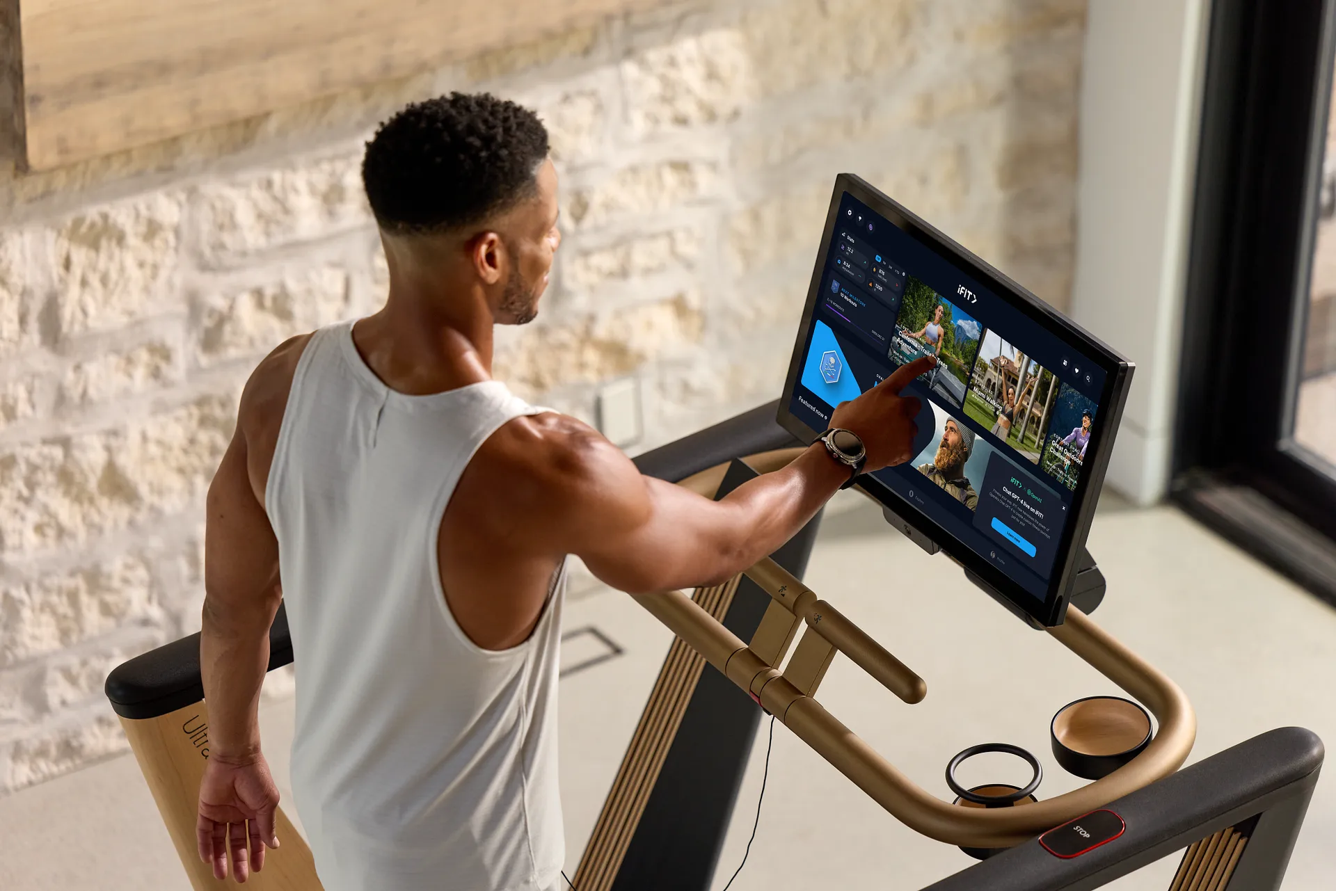 Member using iFIT on connected equipment