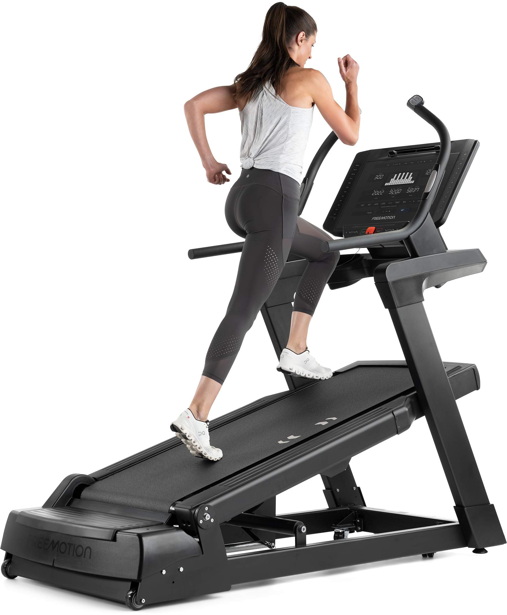i10.9b Incline Trainer view 4