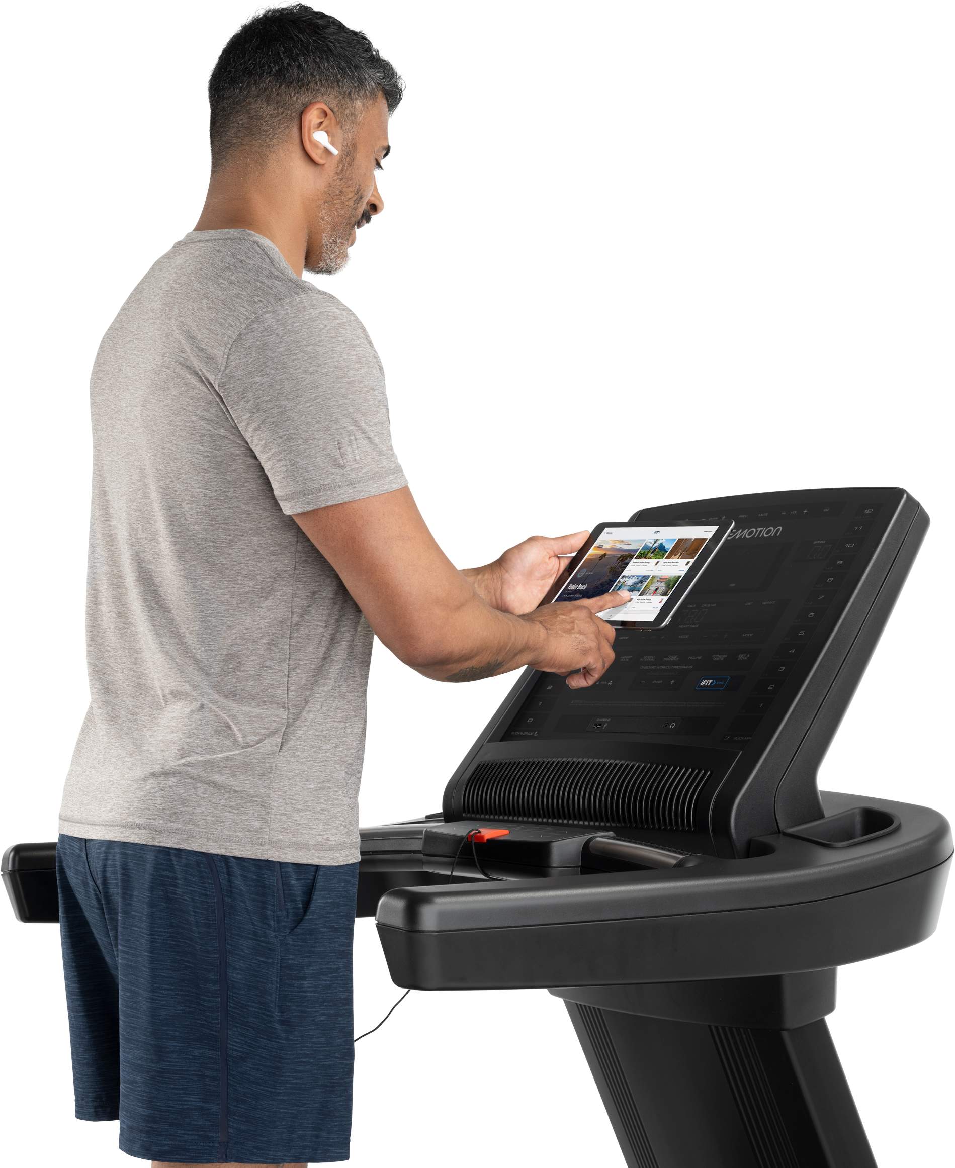 t10.9b REFLEX™ TREADMILL view 9