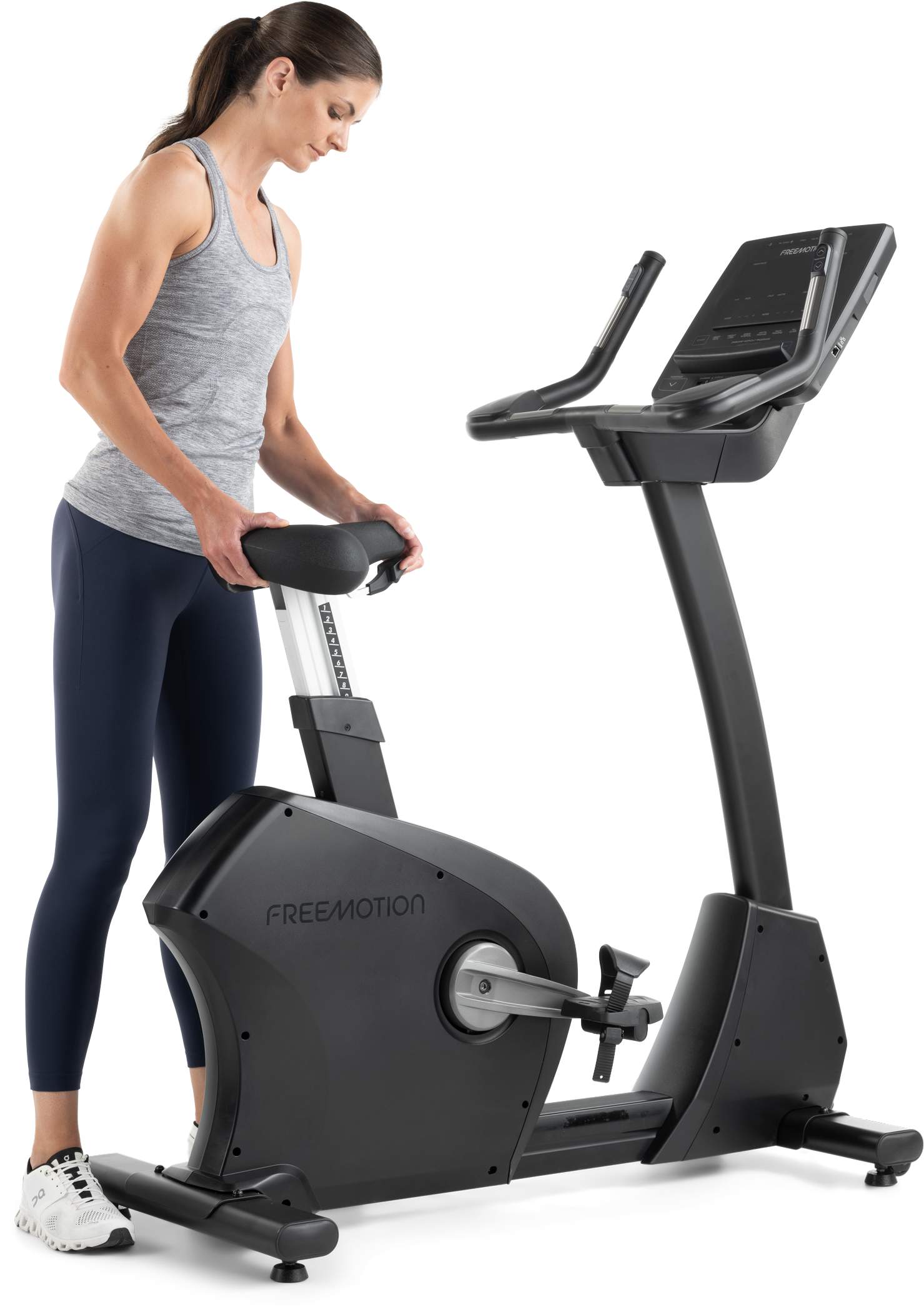u10.9b UPRIGHT BIKE view 8