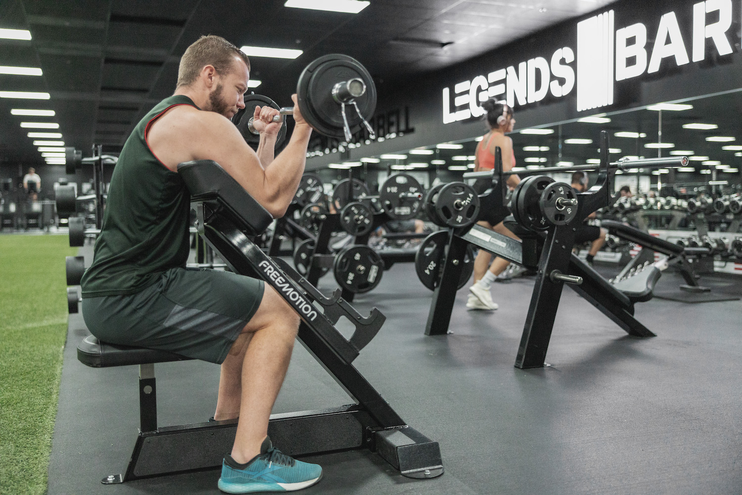 freemotion-healthclub-gym-equipment-casestudy-legends00025
