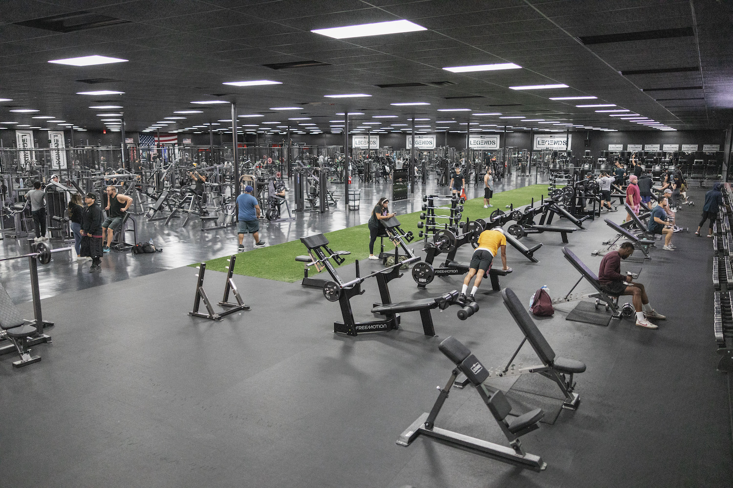 freemotion-healthclub-gym-equipment-casestudy-legends00036