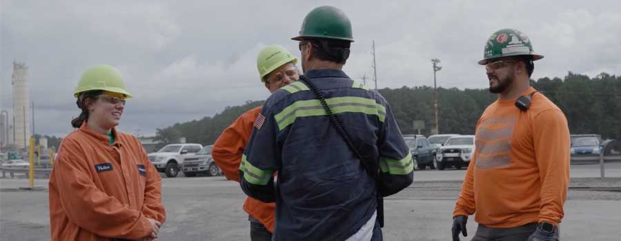 nucor-group-workers.jpg