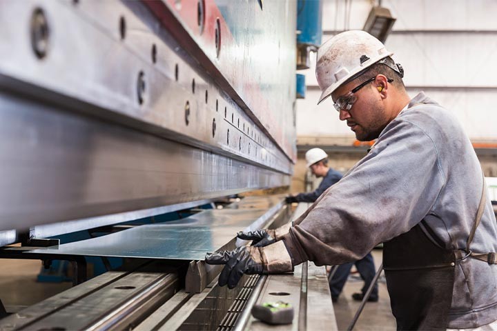 dol-manufacturing-sm.jpg
