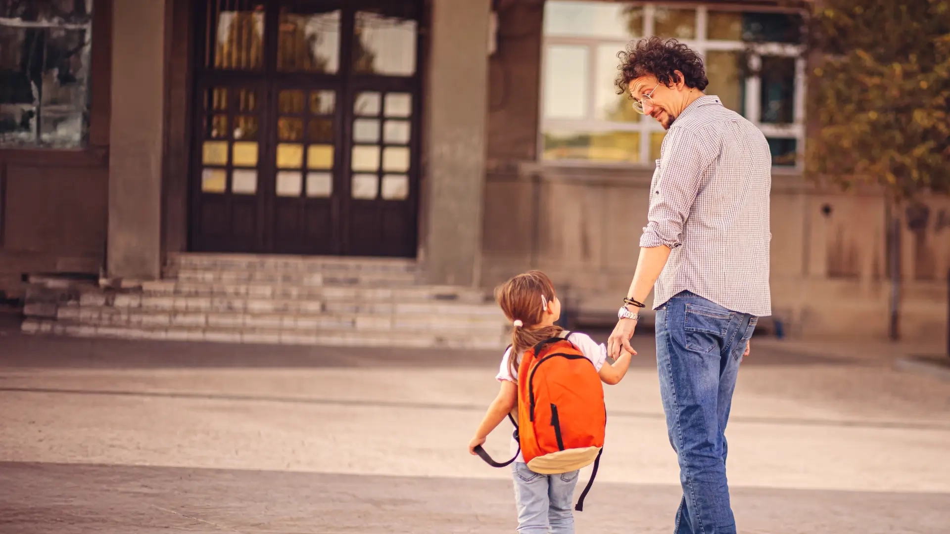 112025 VITRINA EDUCACIÓN.webp