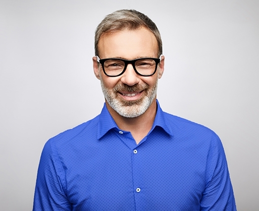 Imagen hombre cuenta corriente empresas