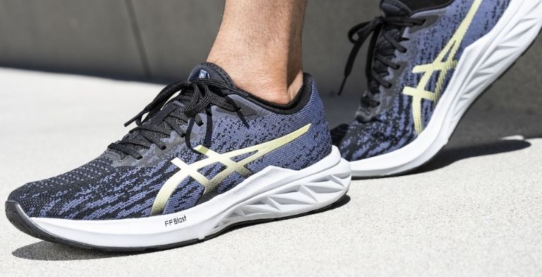 Running Shoes with arch support