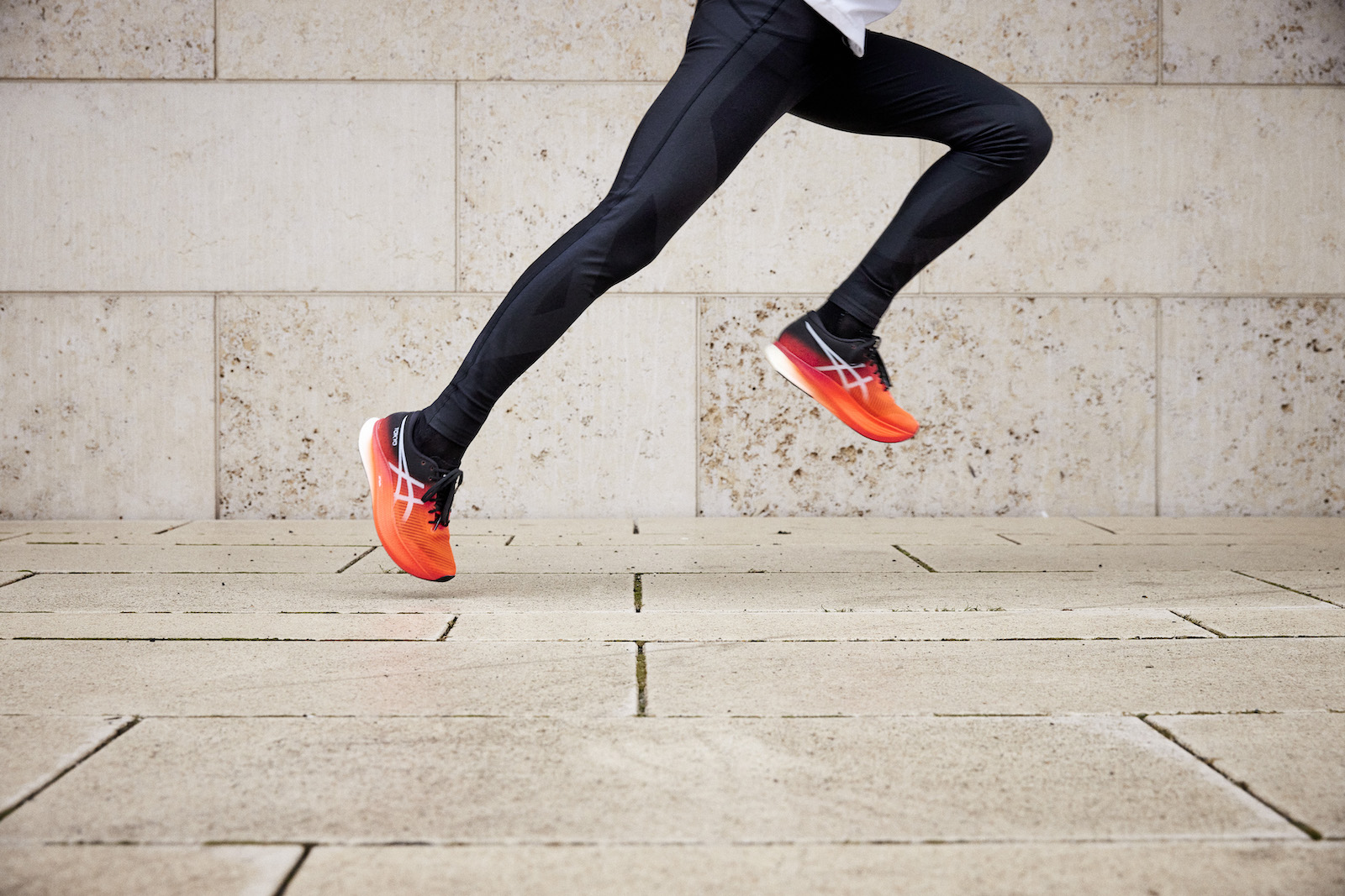 ASICS METASPEED EDGE flytefoam technology