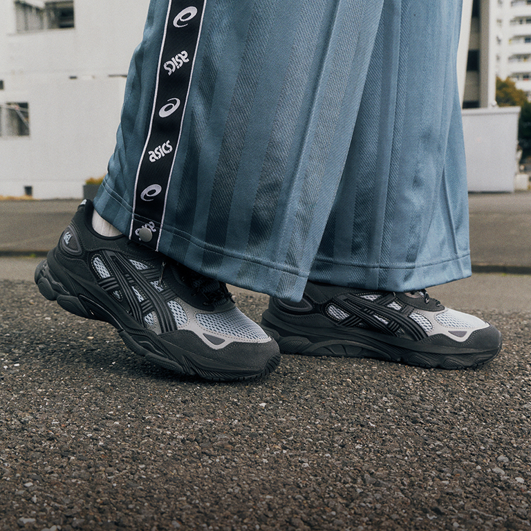 ASICS GEL-NYC™