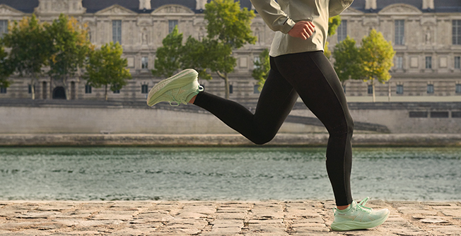 How to Choose Running Shoes for Wide Feet