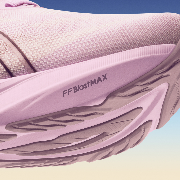 GT-2000 Responsive Cushioning