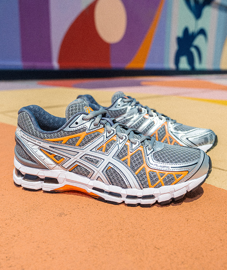 GEL-KAYANO 20