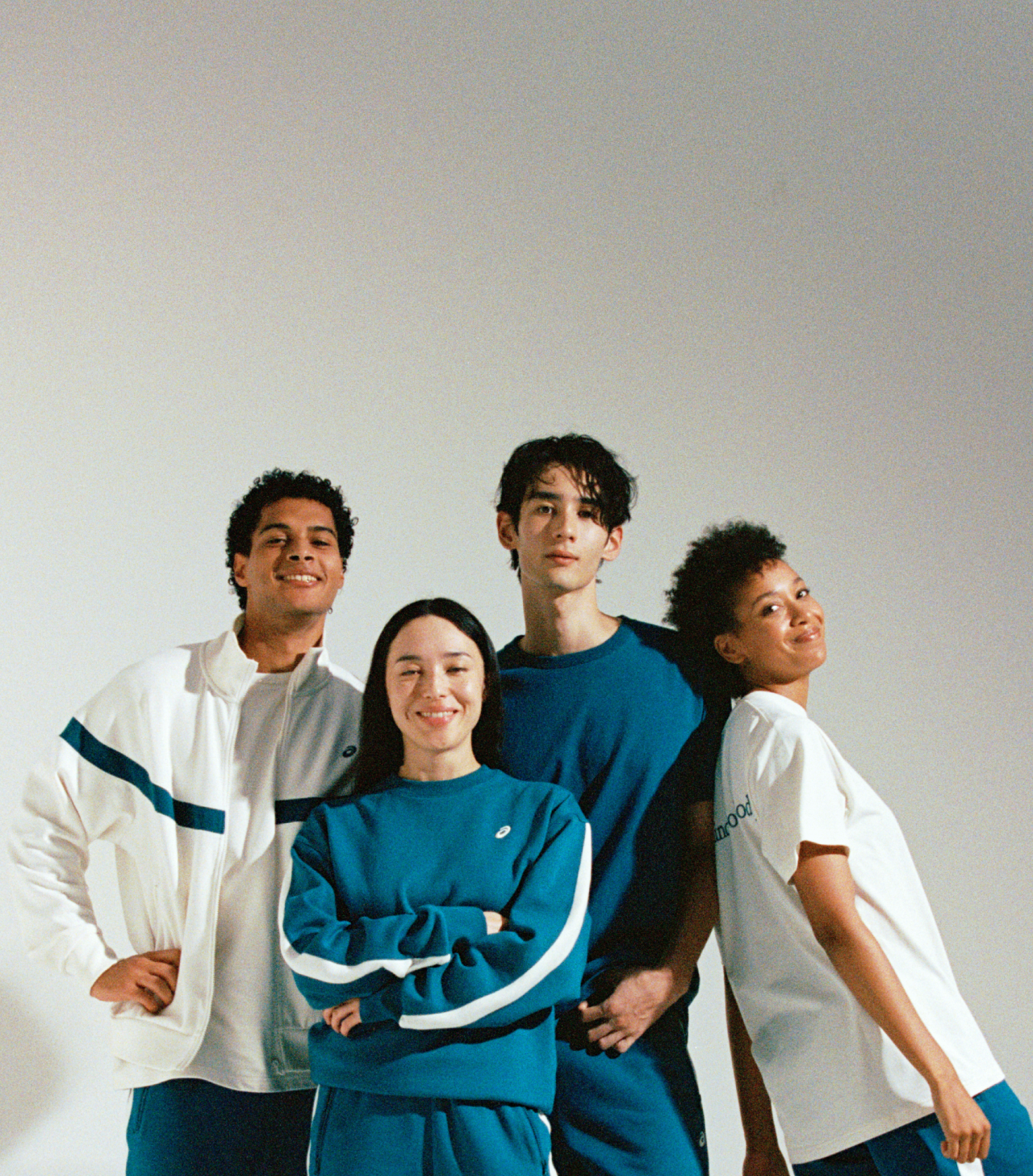 PERFORMANCE LIFE APPAREL