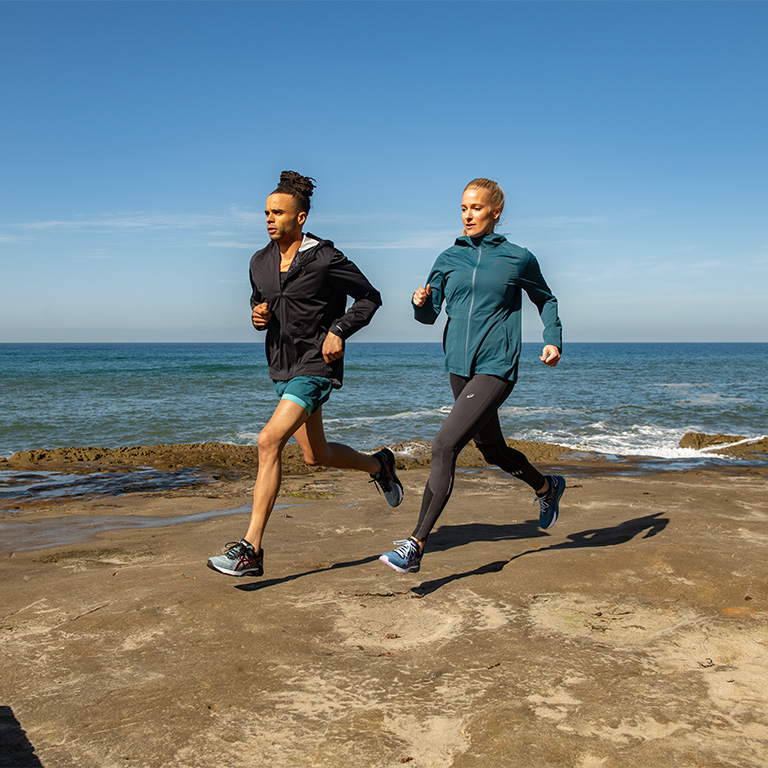 6 Tips for Beach Running