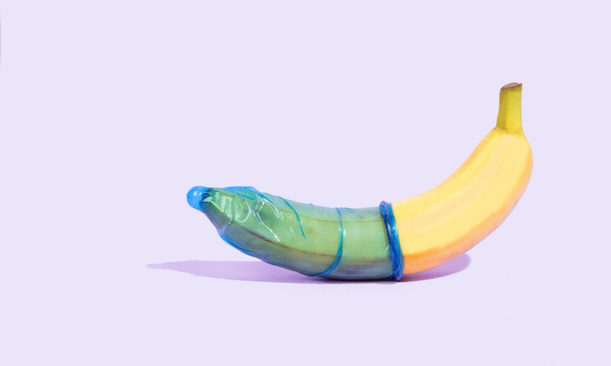 illustration of condom breakage