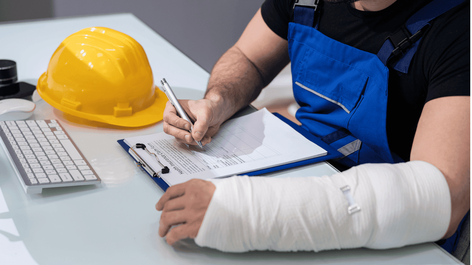 Worker utilising accident insurance