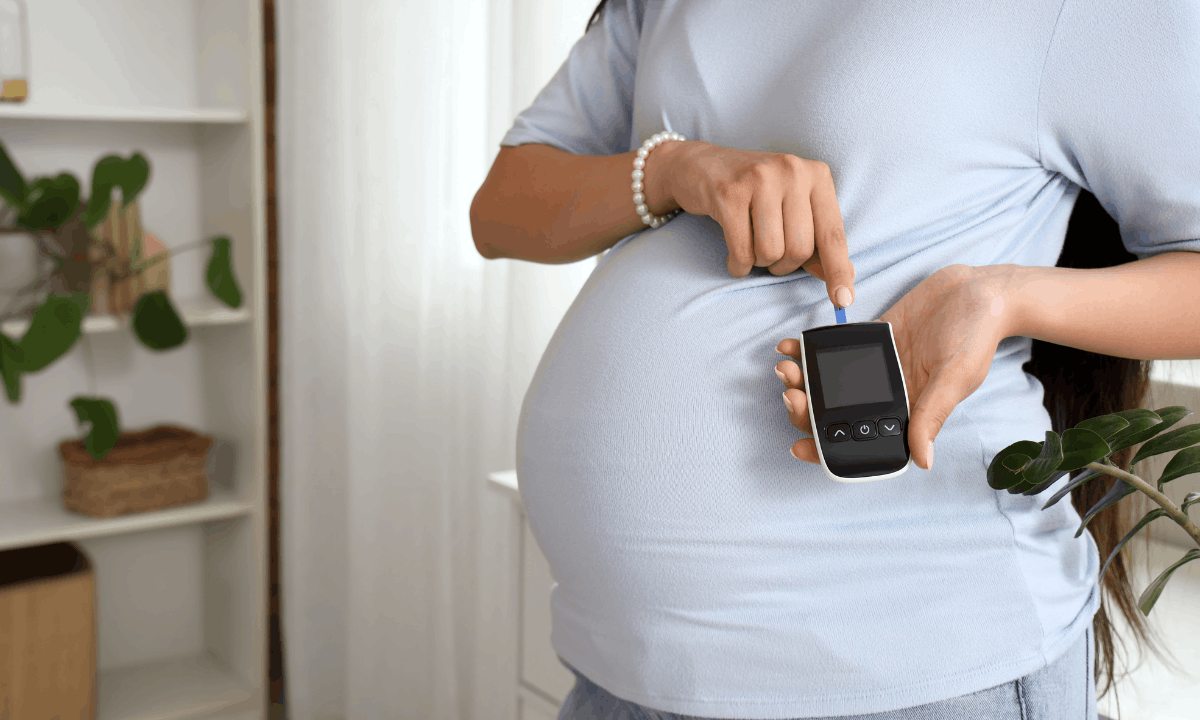 Illustration of a pregnant woman with diabetes