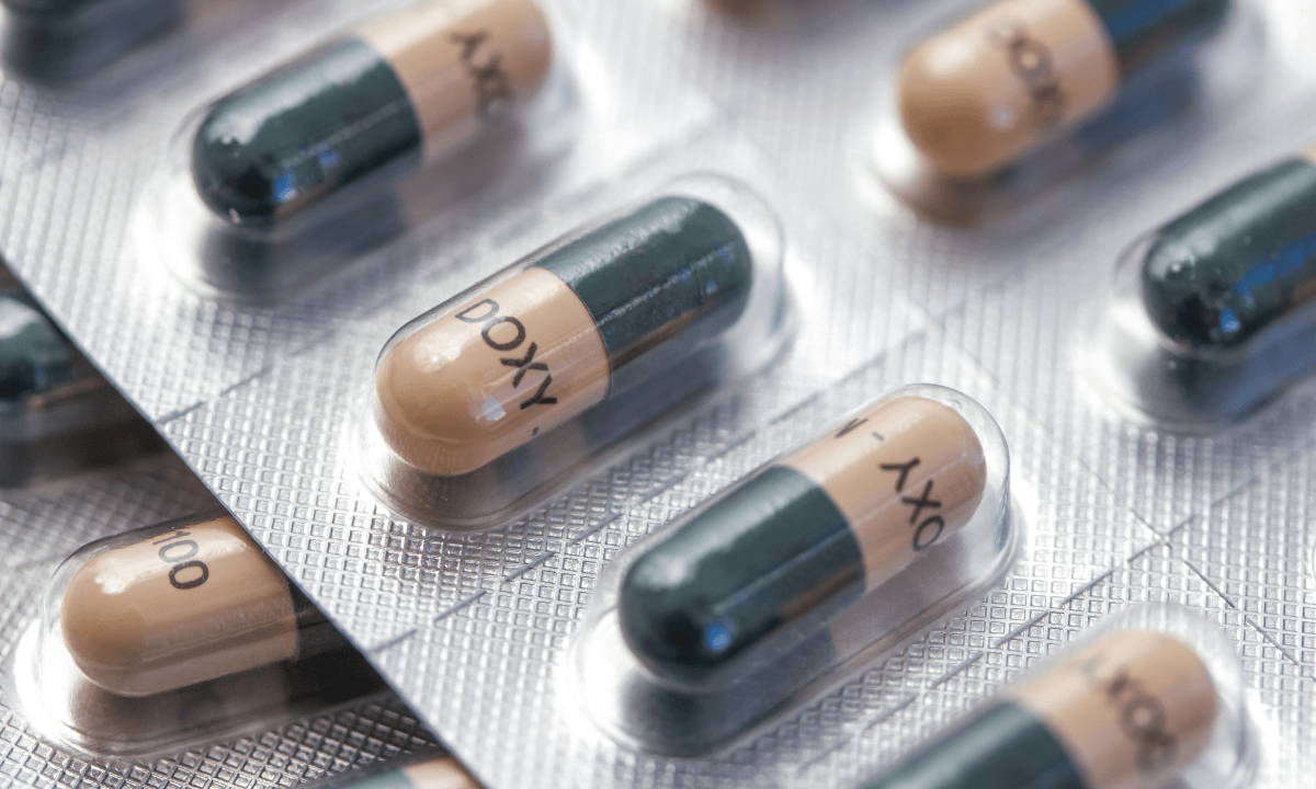 image illustration of antibiotics